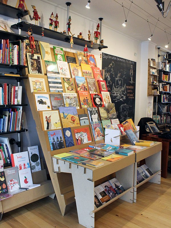 Cámara Colombiana del Libro. #compraenlibrerías. Babel Libros. Foto: Revista DC