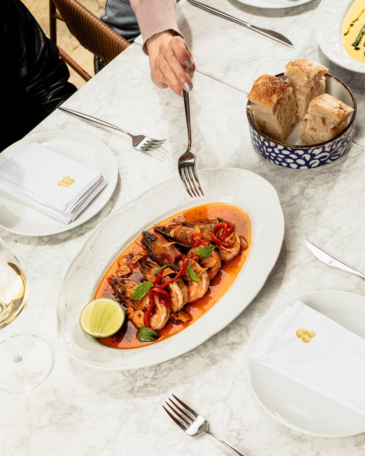 Adriano Casa República