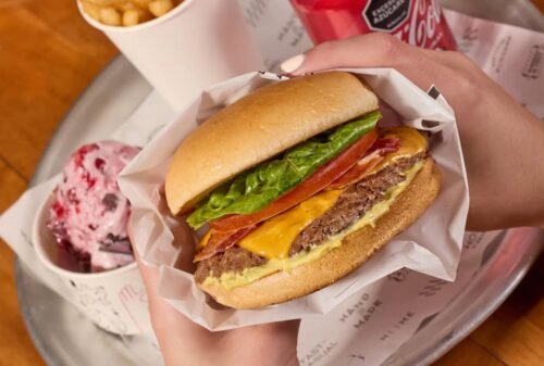Burgerville 2026 reúne sabores únicos, recetas exclusivas y buena música