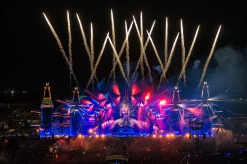 Electric Daisy Carnival debuta en Colombia con su universo electrónico