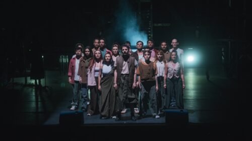 “Arquitectura de un vacío”: más de 30 artistas fusionan danza, música y teatro en escena